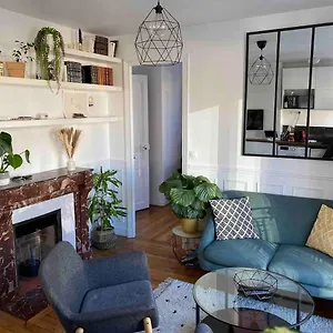 Buttes Chaumont Appartement Paris